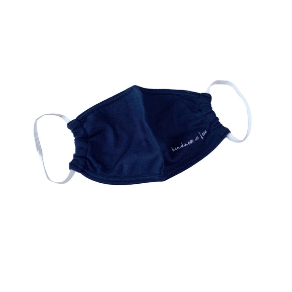 new SOTM ☻︎ Set of 3 Reversible Face Masks ☻︎ Wine White Navy ☻︎ Love Good Vibes - Picture 9 of 13